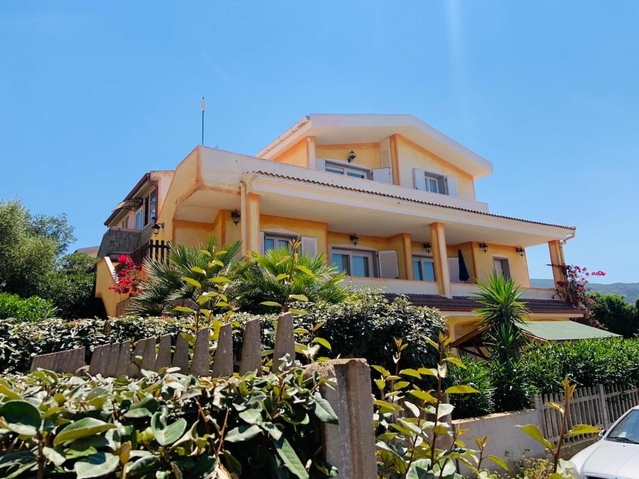 Residence Le Onde Badesi Rum bild